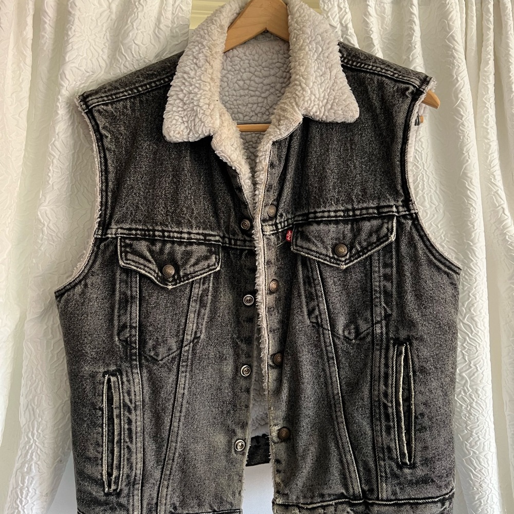 Levi's Black Denim Vest with Sherpa Lining